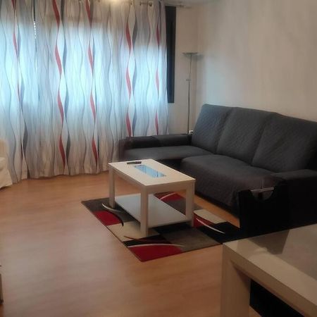 Appartement Piso En El Centro De Solares Extérieur photo